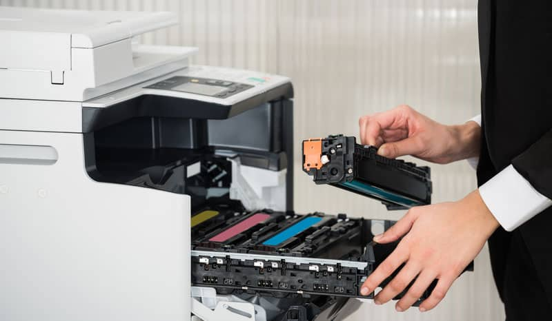 Khắc phục bản in xám nền bằng cách thay mực tương thích
