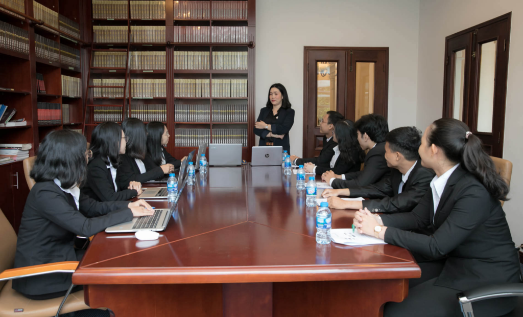 các công ty luật tphcm