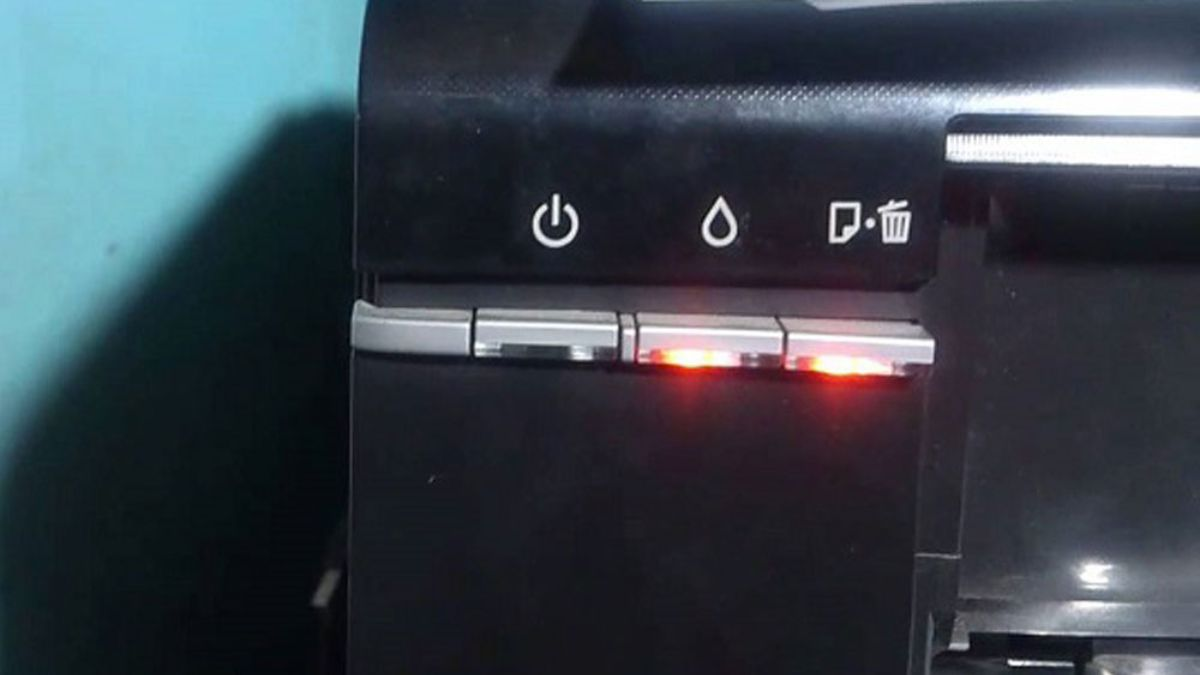 vì sao máy in báo đèn đỏ