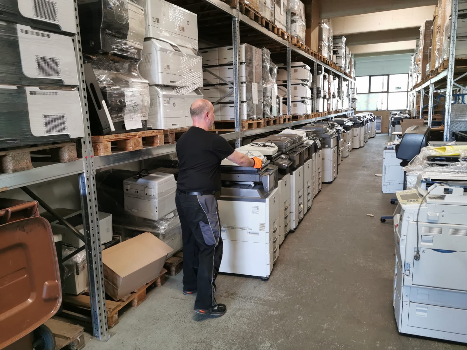 thanh lý máy cũ sau in