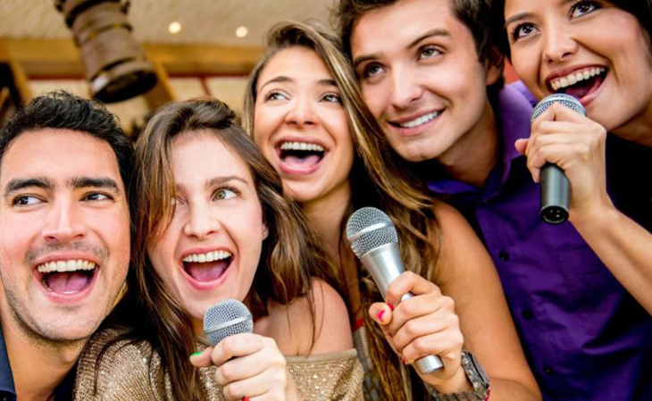 karaoke gia đình gần đây